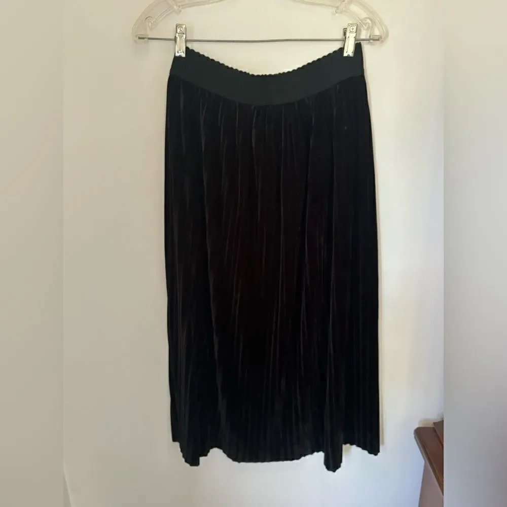 Coco + Carmen Pleated Velvet Midi Skirt Black S/M Goth Witchy Boho